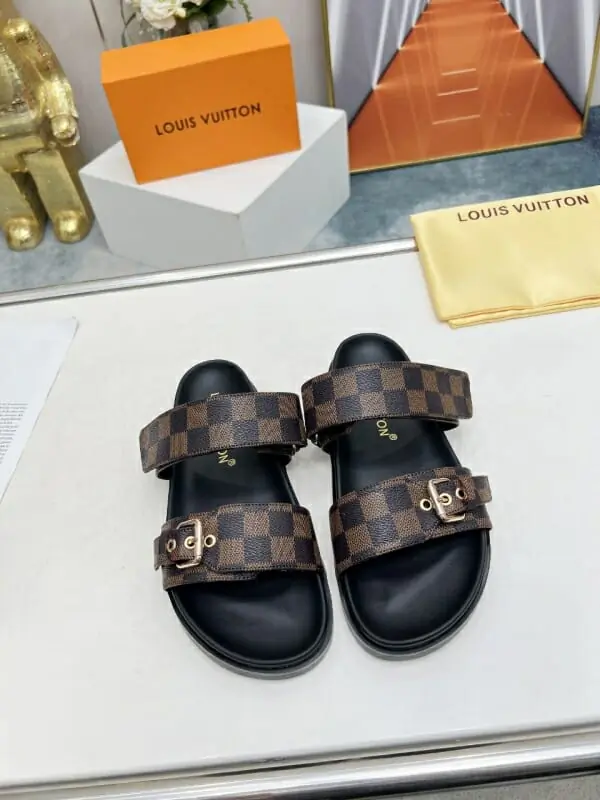 louis vuitton chaussons pour femme s_12250411